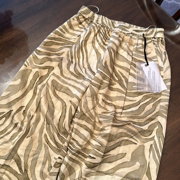 NWT Forte Forte Zebra Print Trousers Sz 0 ❣️Host Pick❣️ - Picture 4 of 9
